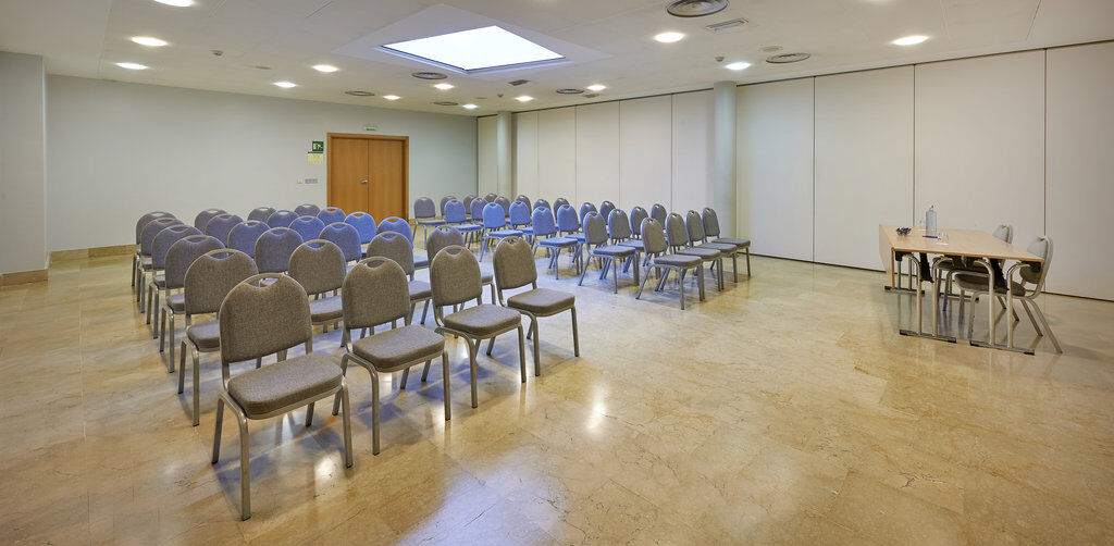 Antik 4* San Sebastian